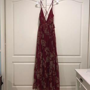 Maroon prom dress